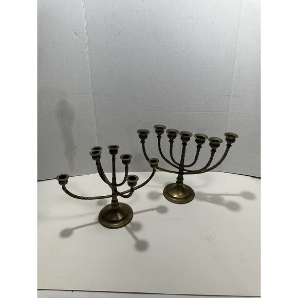 Set Of 2 Gorgeous Antique Solid Brass Menorah Moving Candles Jewish‎ Hanukkah